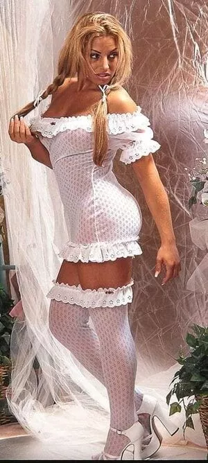 Trish Stratus / trishstratuscom nude photo #1669