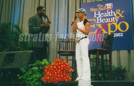 Trish Stratus / trishstratuscom nude photo #1674