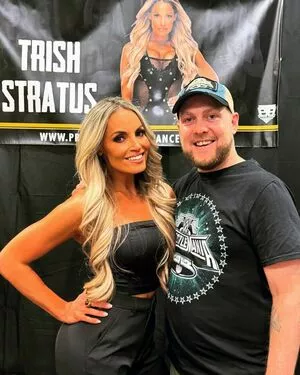 Trish Stratus / trishstratuscom nude photo #1697