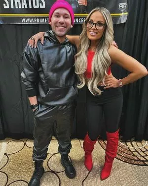 Trish Stratus / trishstratuscom nude photo #1717