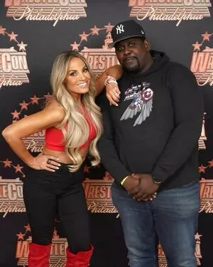 Trish Stratus / trishstratuscom nude photo #1767