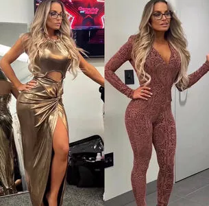 Trish Stratus / trishstratuscom nude photo #1851