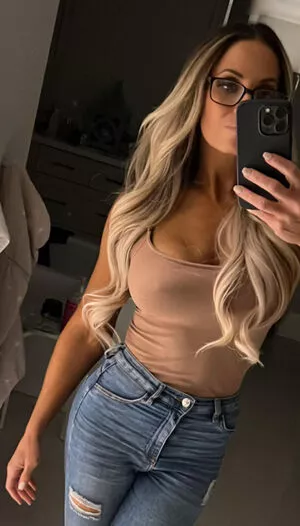 Trish Stratus / trishstratuscom nude photo #1858