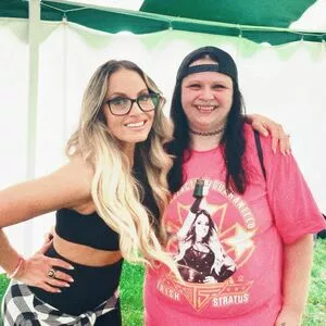 Trish Stratus / trishstratuscom nude photo #1999