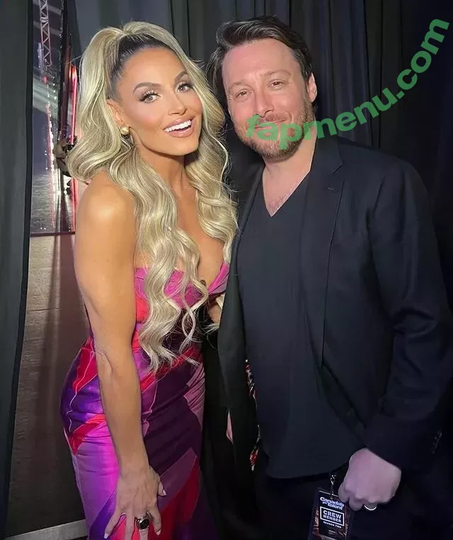 Trish Stratus nude photo #1006 (trishstratuscom)