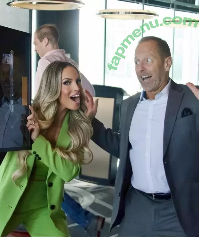 Trish Stratus nude photo #1007 (trishstratuscom)