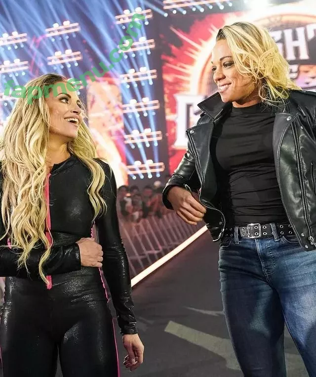 Trish Stratus nude photo #1031 (trishstratuscom)