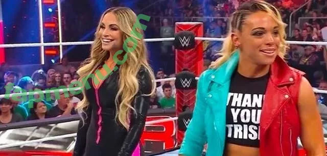 Trish Stratus nude photo #1041 (trishstratuscom)