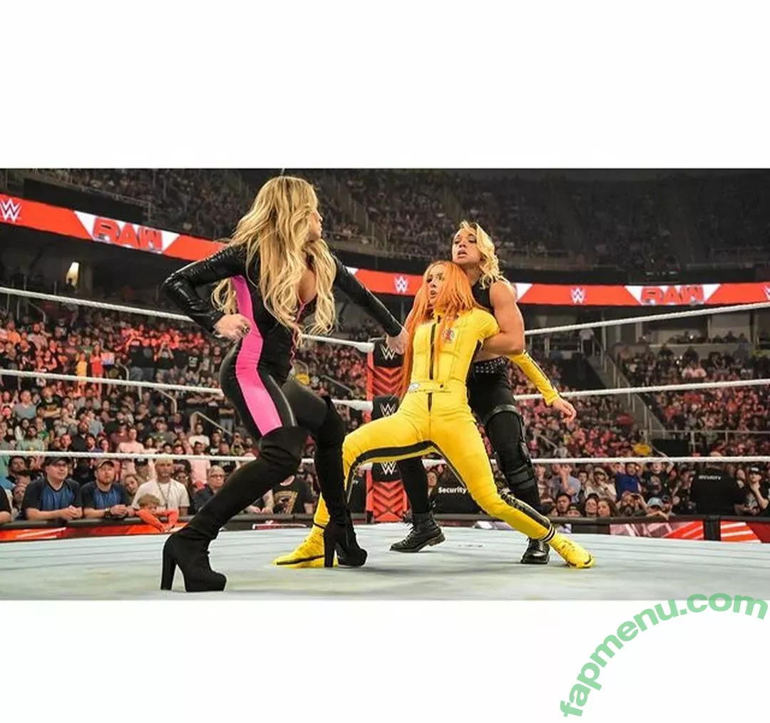 Trish Stratus nude photo #1046 (trishstratuscom)