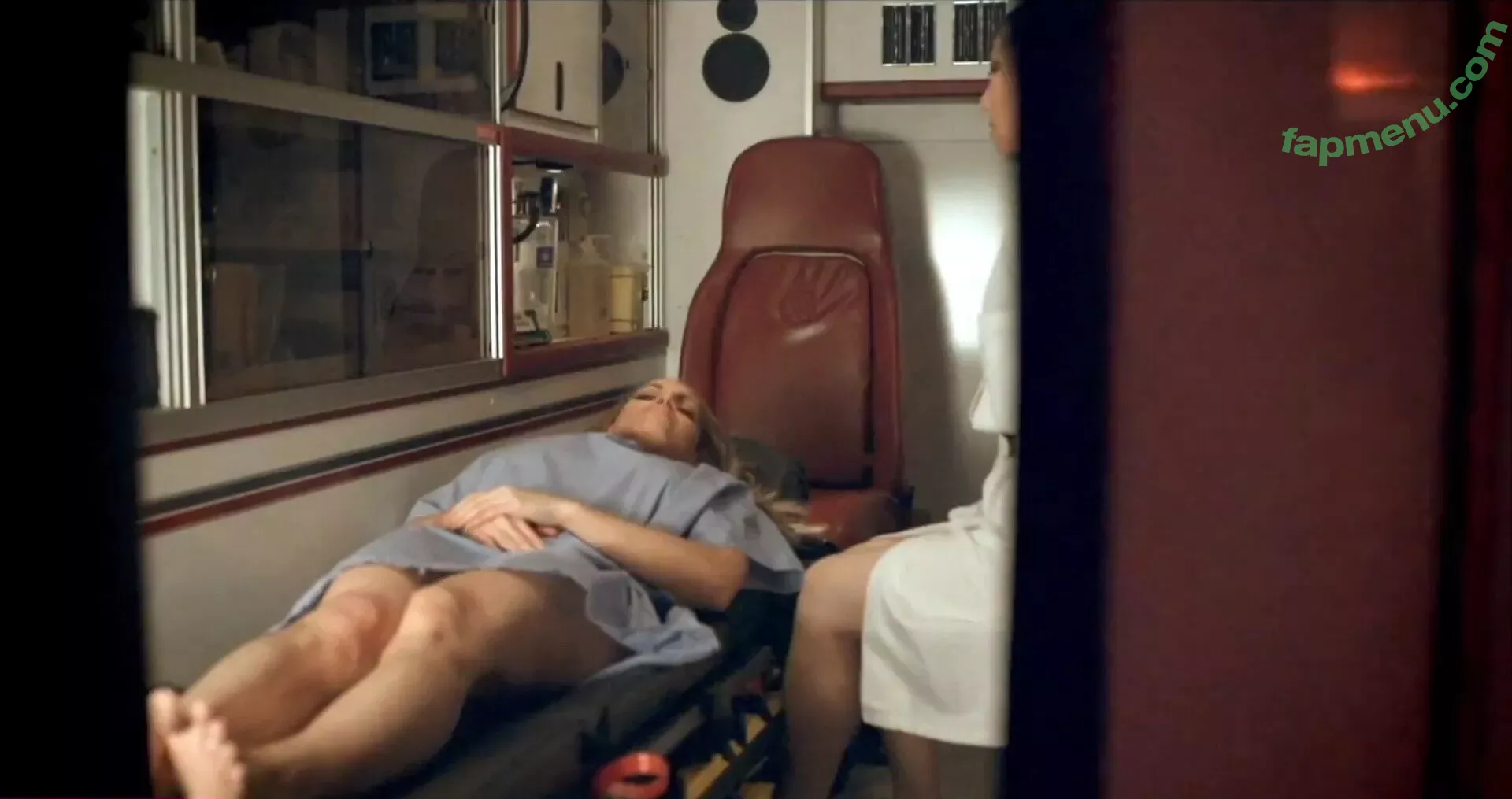 Trish Stratus nude photo #1068 (trishstratuscom)