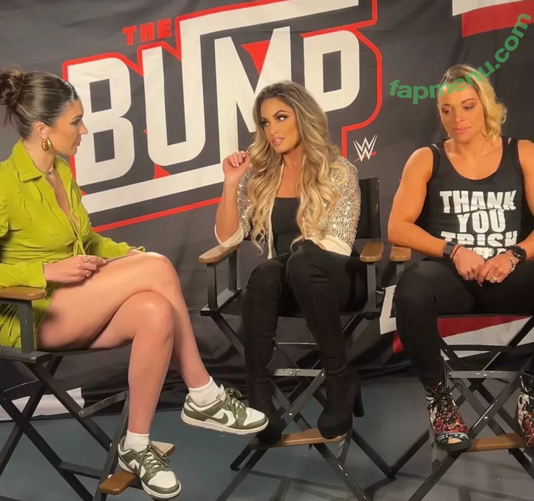 Trish Stratus nude photo #1098 (trishstratuscom)