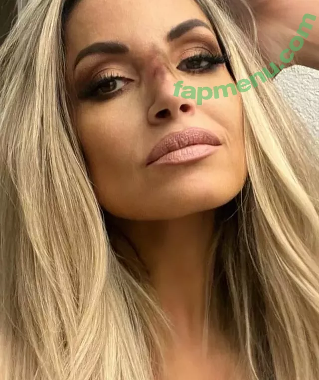 Trish Stratus nude photo #1112 (trishstratuscom)