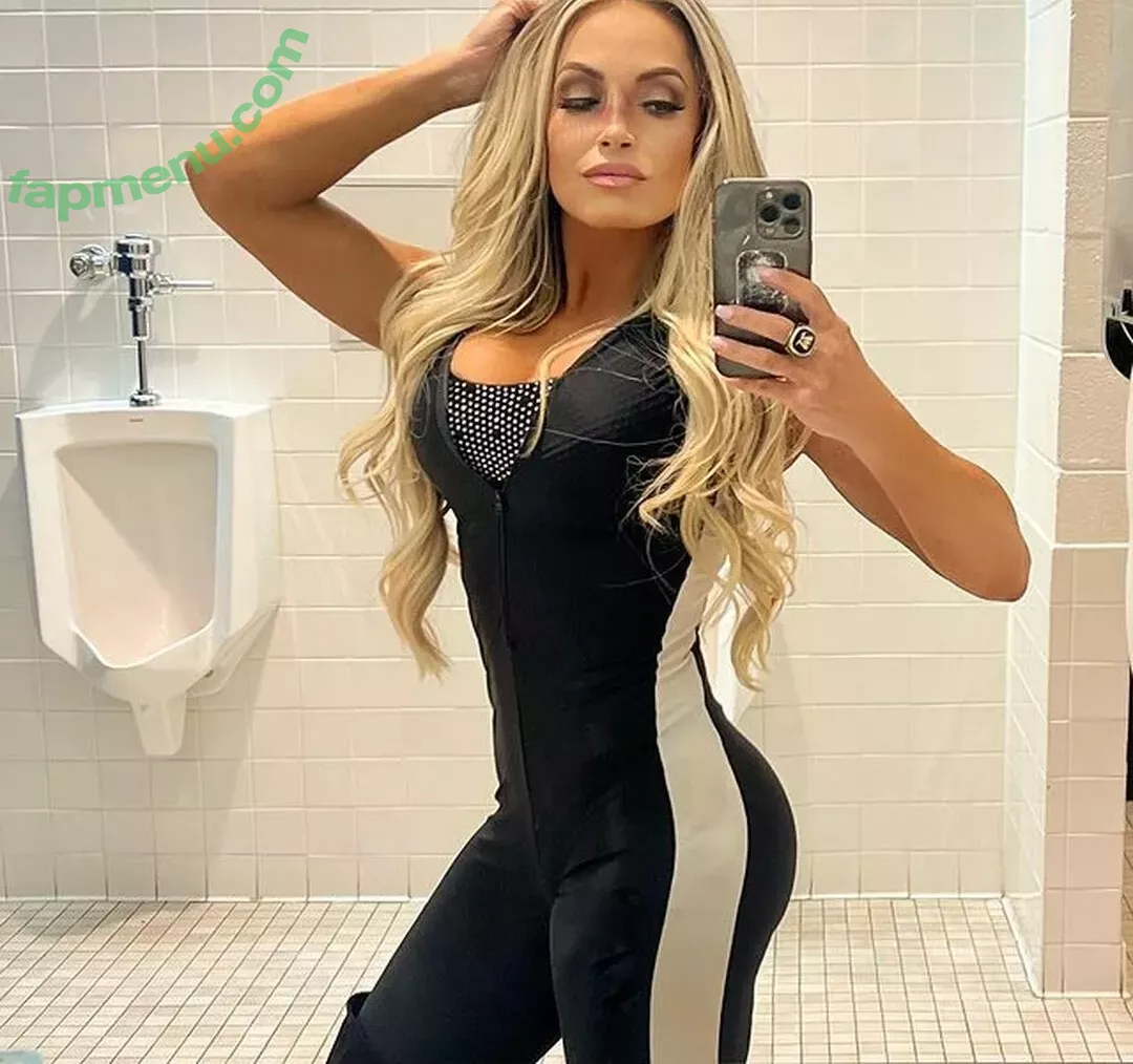 Trish Stratus nude photo #1138 (trishstratuscom)