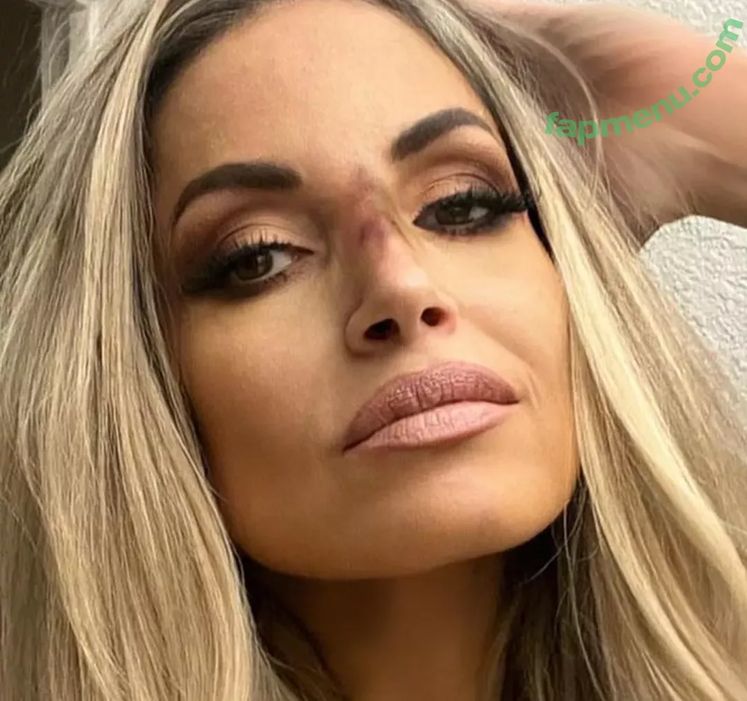 Trish Stratus nude photo #1139 (trishstratuscom)