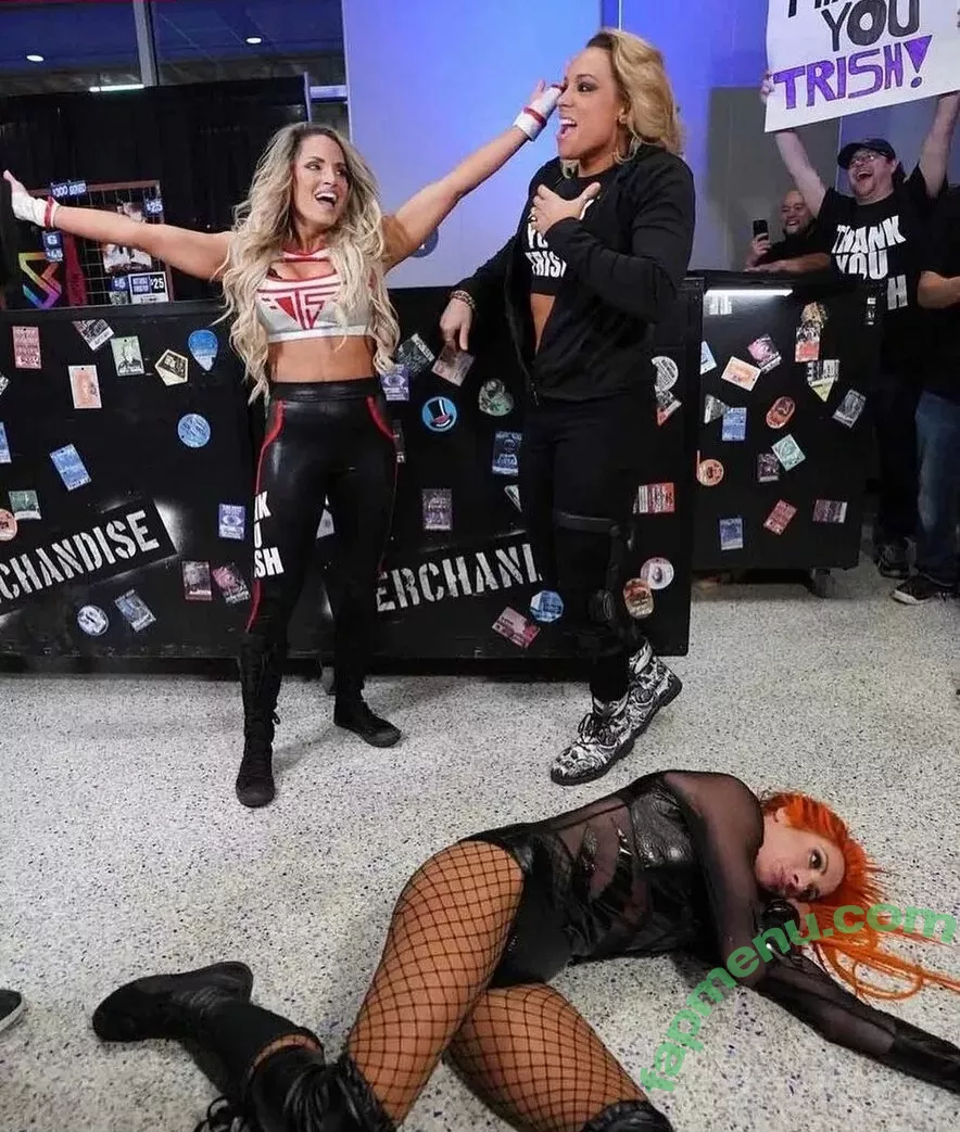 Trish Stratus nude photo #1158 (trishstratuscom)