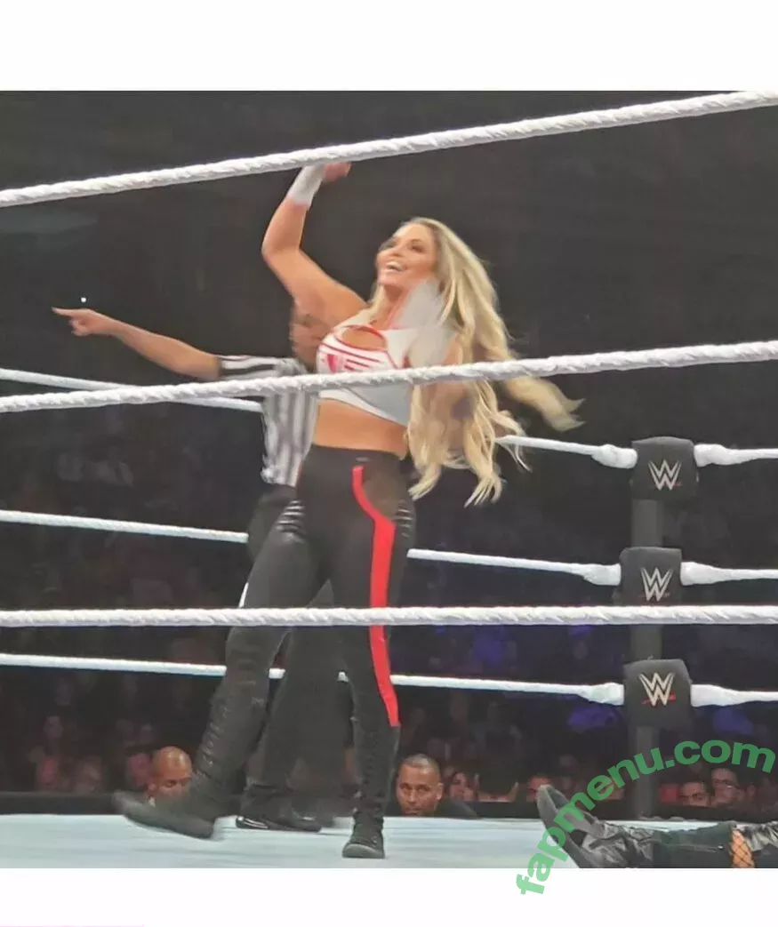 Trish Stratus nude photo #1172 (trishstratuscom)