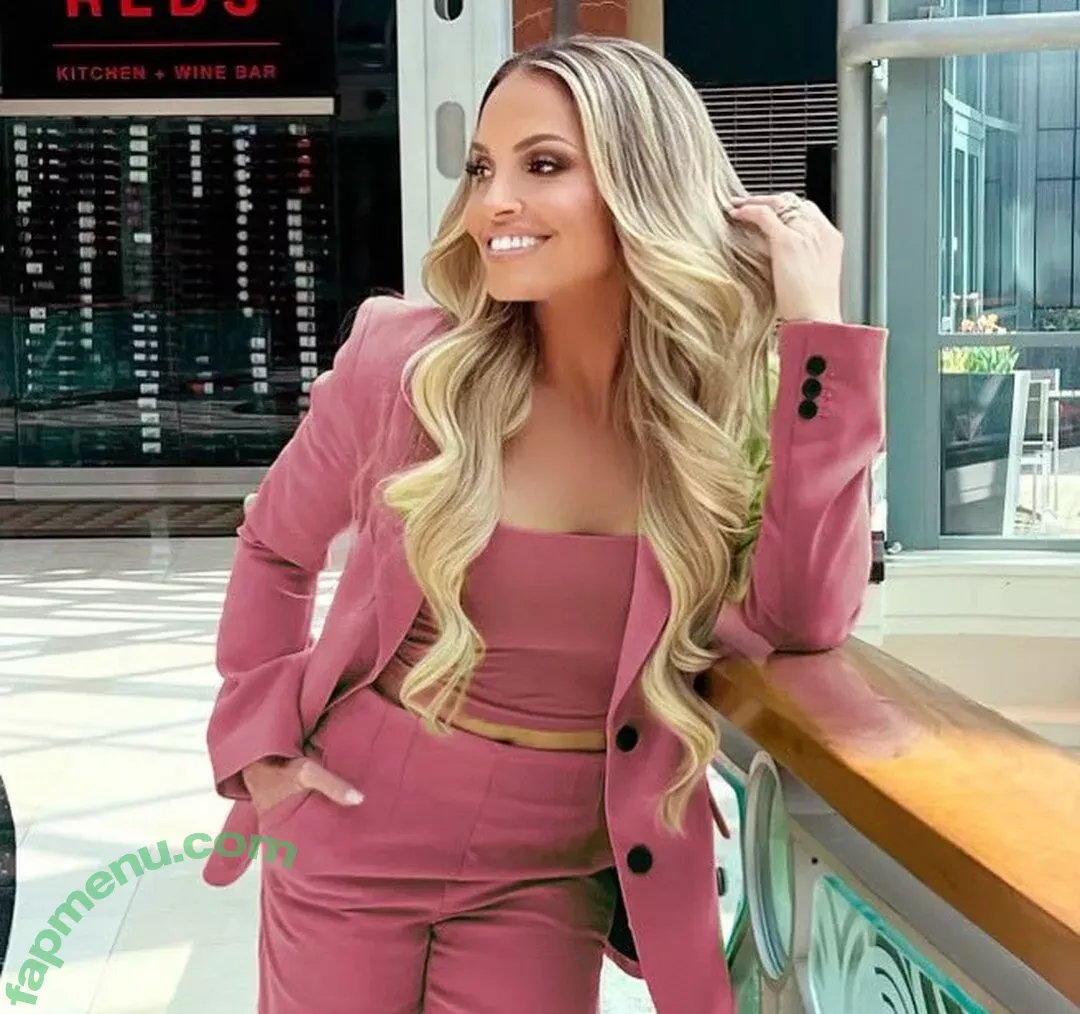 Trish Stratus nude photo #1182 (trishstratuscom)