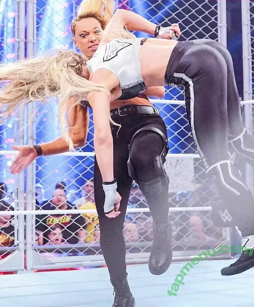 Trish Stratus nude photo #1190 (trishstratuscom)