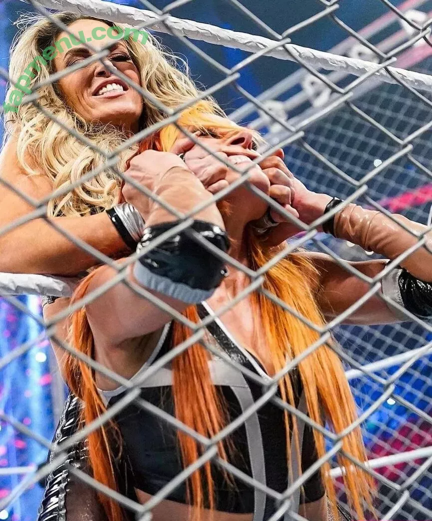 Trish Stratus nude photo #1199 (trishstratuscom)