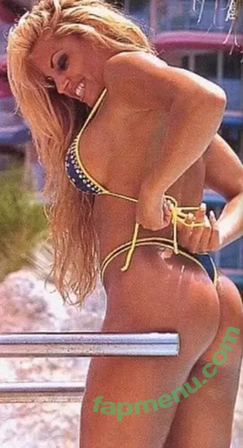 Trish Stratus nude photo #1216 (trishstratuscom)