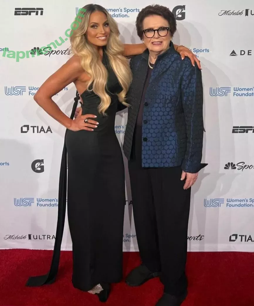 Trish Stratus nude photo #1266 (trishstratuscom)