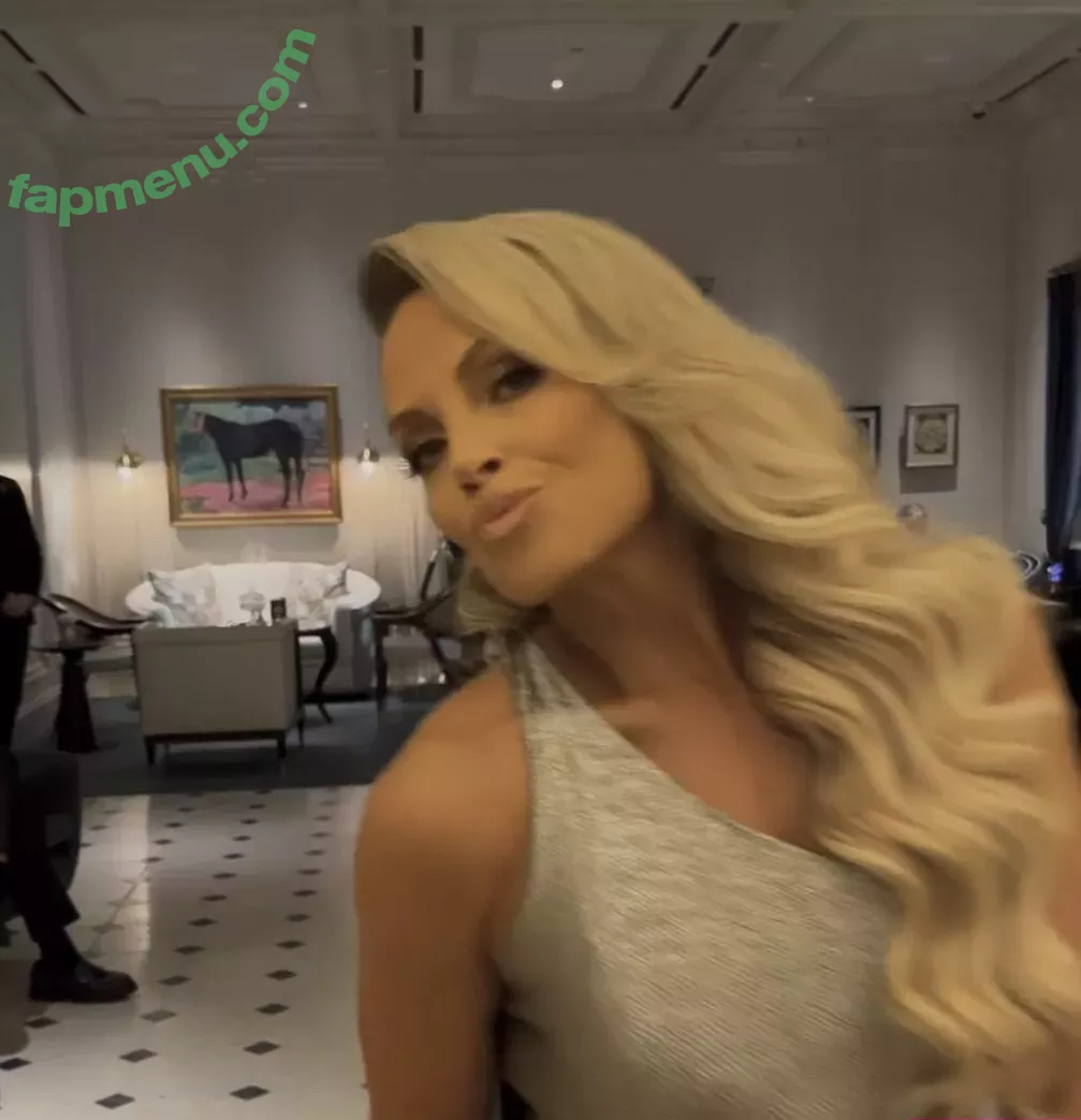 Trish Stratus nude photo #1296 (trishstratuscom)