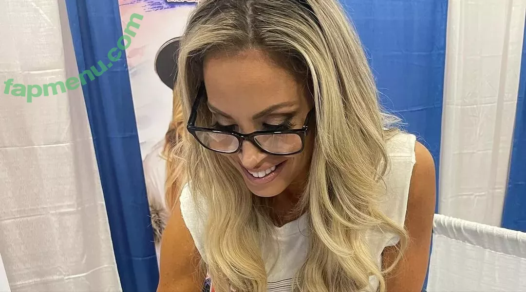 Trish Stratus nude photo #1305 (trishstratuscom)