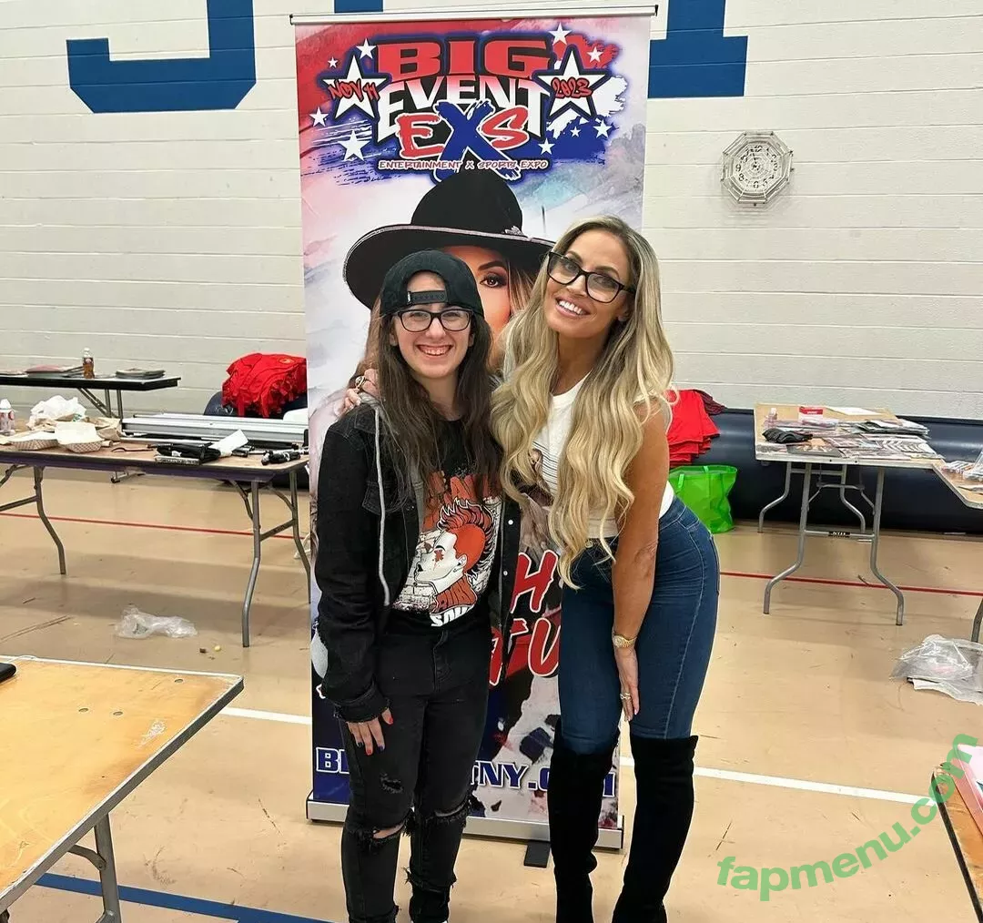 Trish Stratus nude photo #1308 (trishstratuscom)