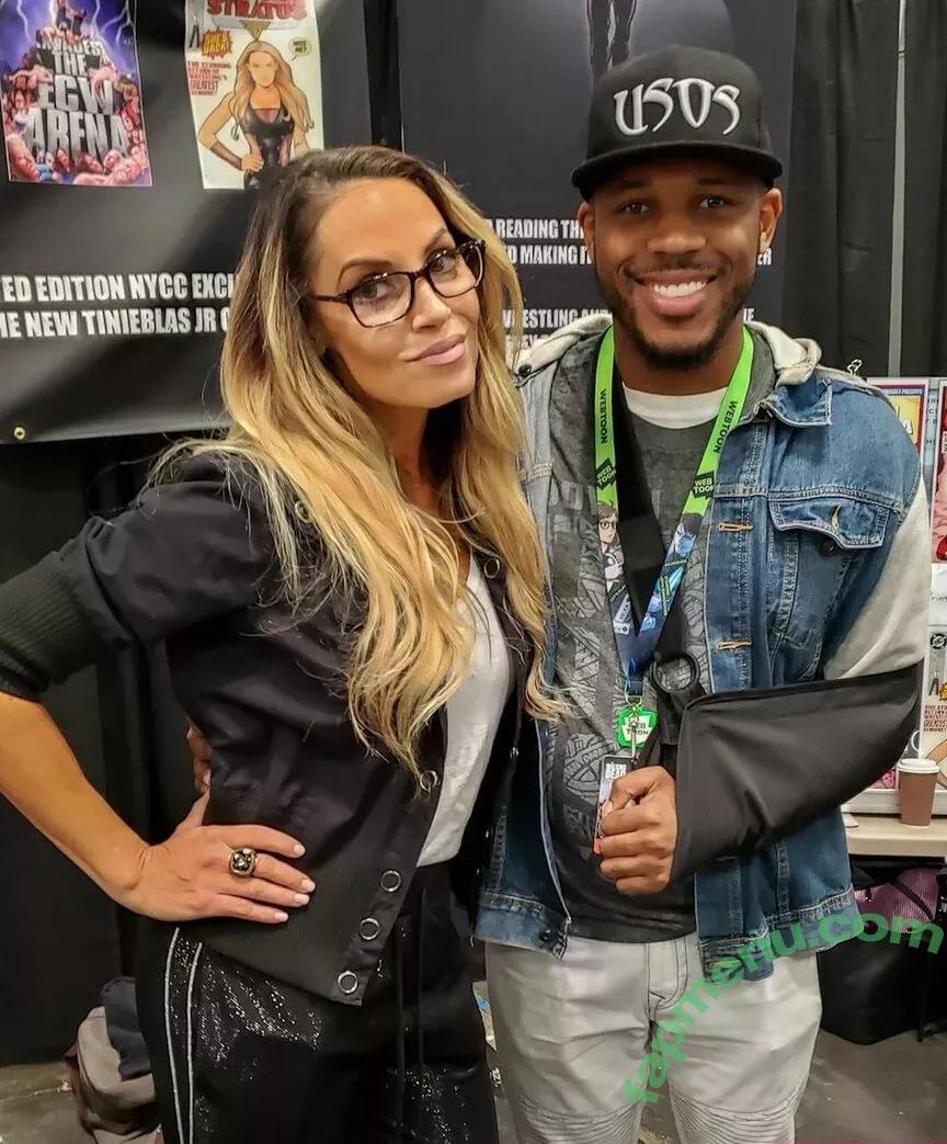 Trish Stratus nude photo #1313 (trishstratuscom)