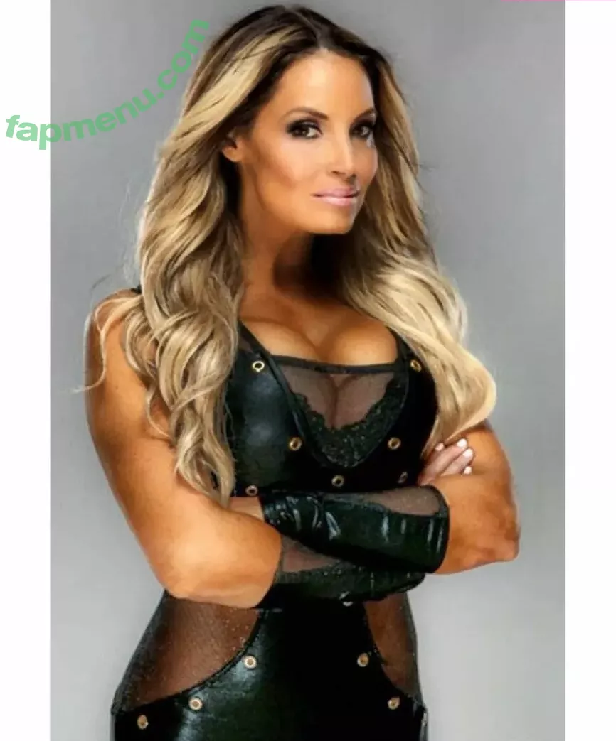 Trish Stratus nude photo #1347 (trishstratuscom)
