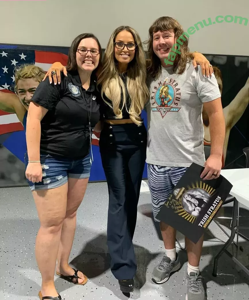 Trish Stratus nude photo #1392 (trishstratuscom)