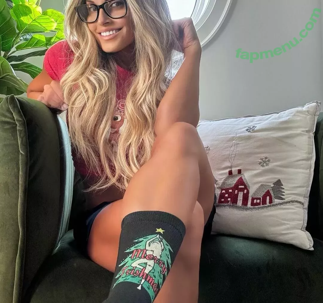 Trish Stratus nude photo #1397 (trishstratuscom)