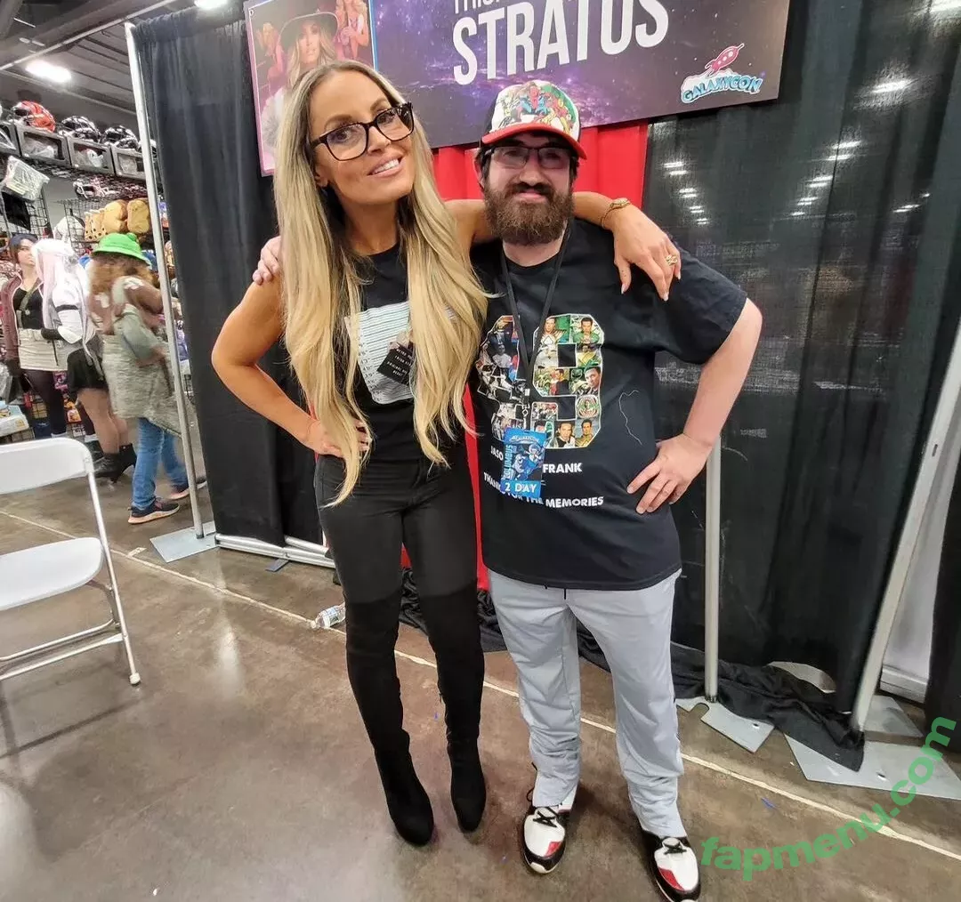 Trish Stratus nude photo #1409 (trishstratuscom)