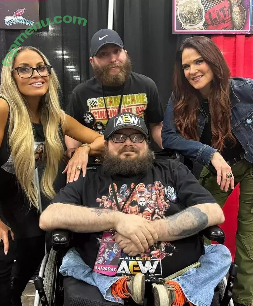 Trish Stratus nude photo #1411 (trishstratuscom)