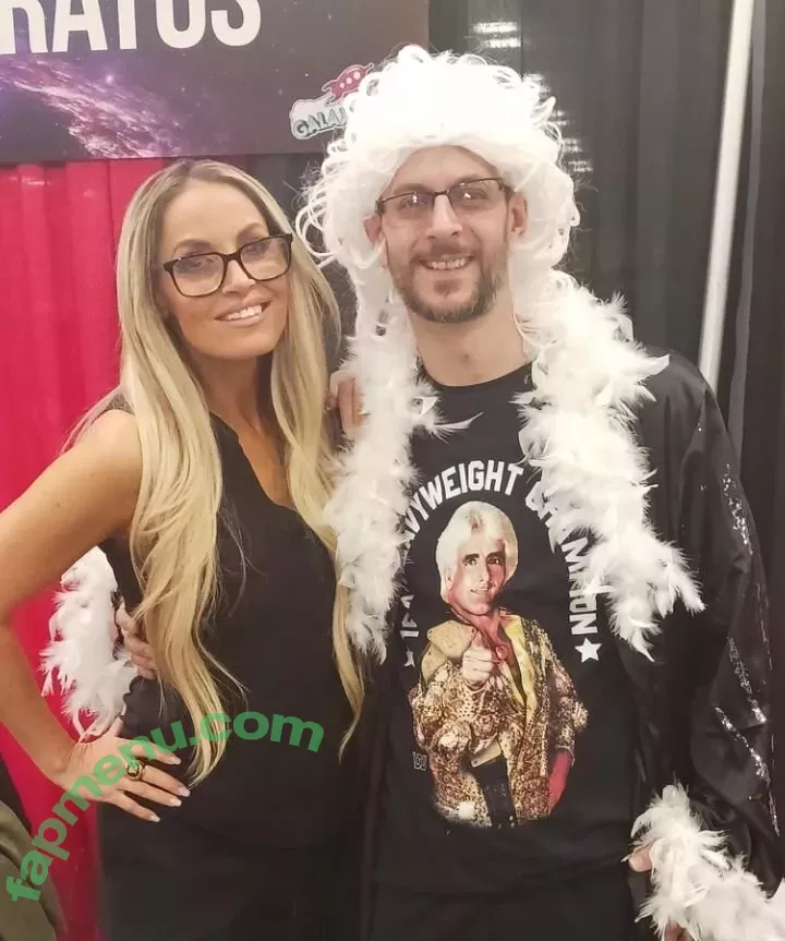 Trish Stratus nude photo #1425 (trishstratuscom)