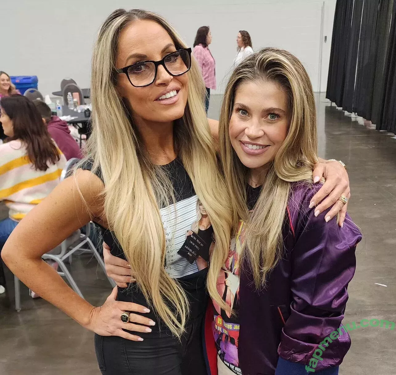 Trish Stratus nude photo #1431 (trishstratuscom)