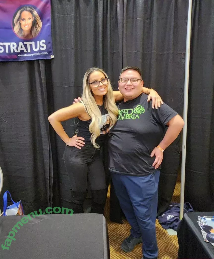 Trish Stratus nude photo #1485 (trishstratuscom)