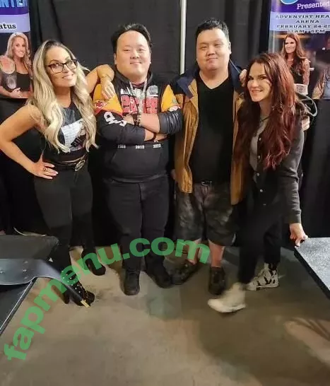 Trish Stratus nude photo #1543 (trishstratuscom)