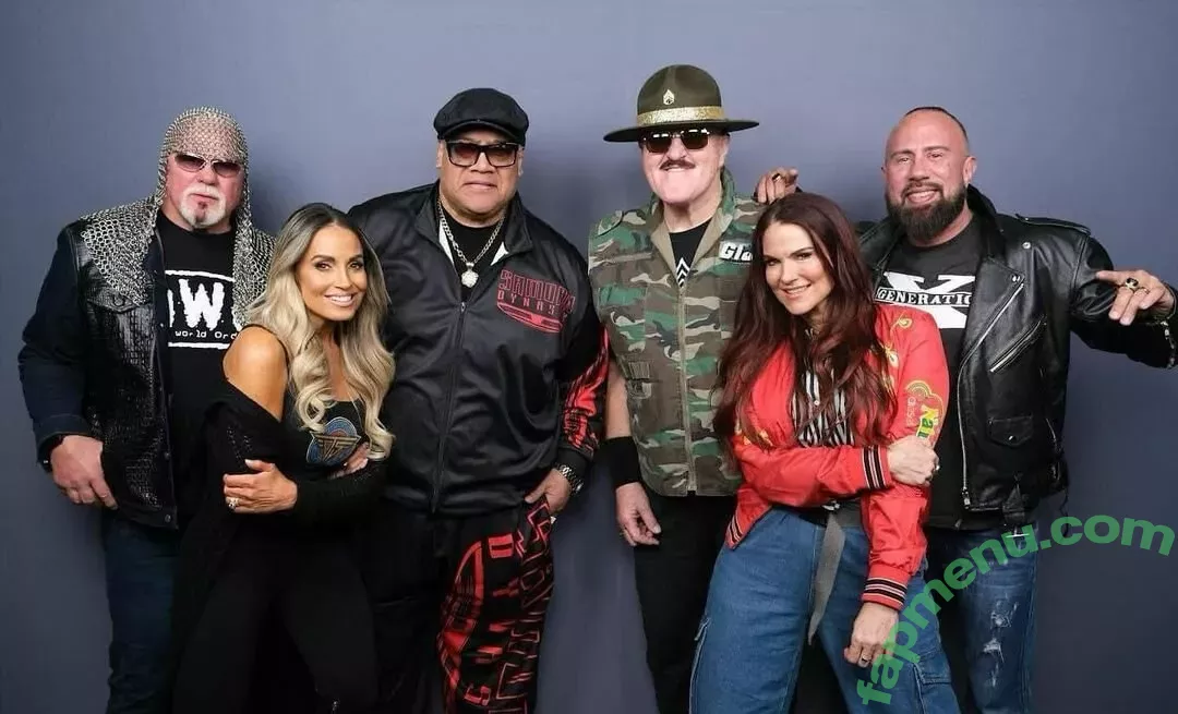 Trish Stratus nude photo #1562 (trishstratuscom)