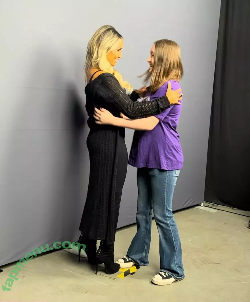 Trish Stratus nude photo #1564 (trishstratuscom)