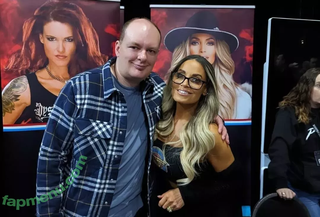 Trish Stratus nude photo #1575 (trishstratuscom)