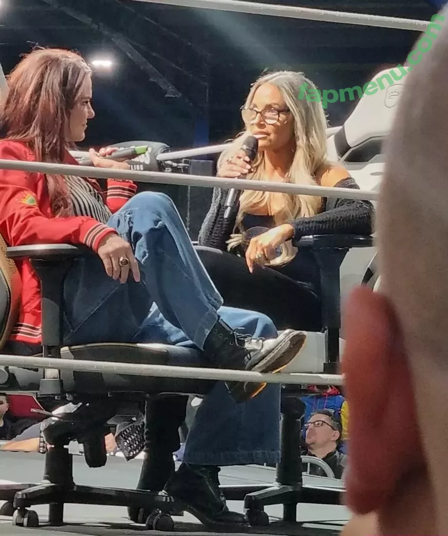 Trish Stratus nude photo #1576 (trishstratuscom)