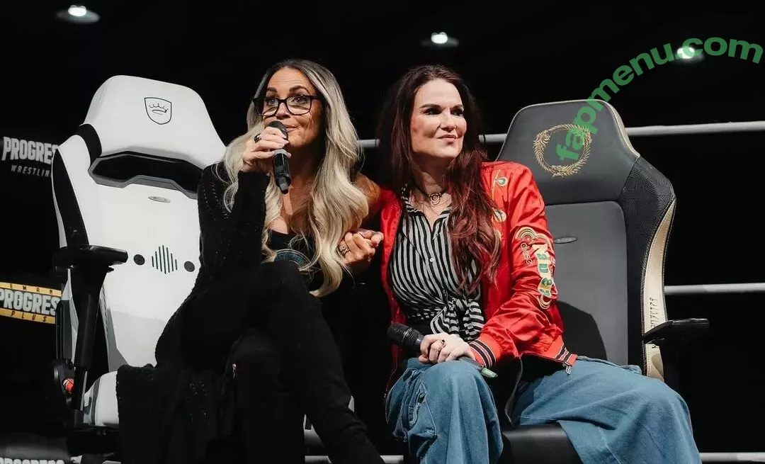 Trish Stratus nude photo #1579 (trishstratuscom)