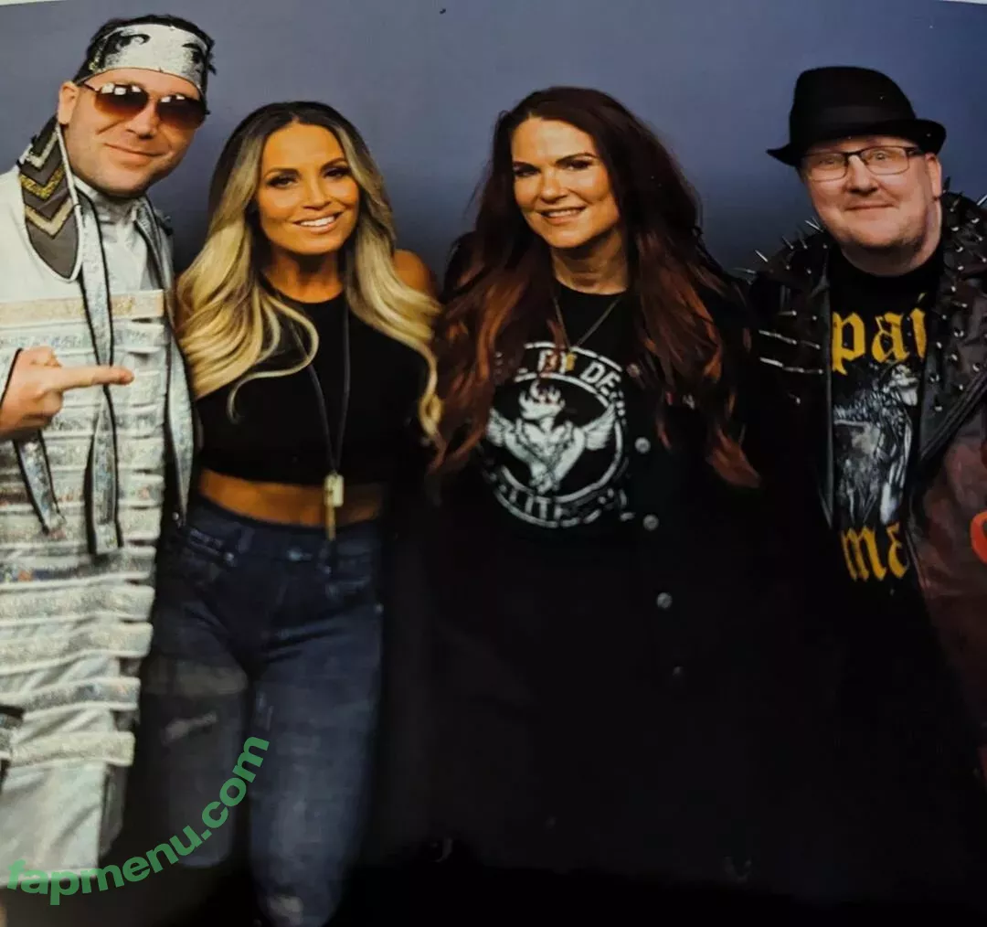 Trish Stratus nude photo #1595 (trishstratuscom)