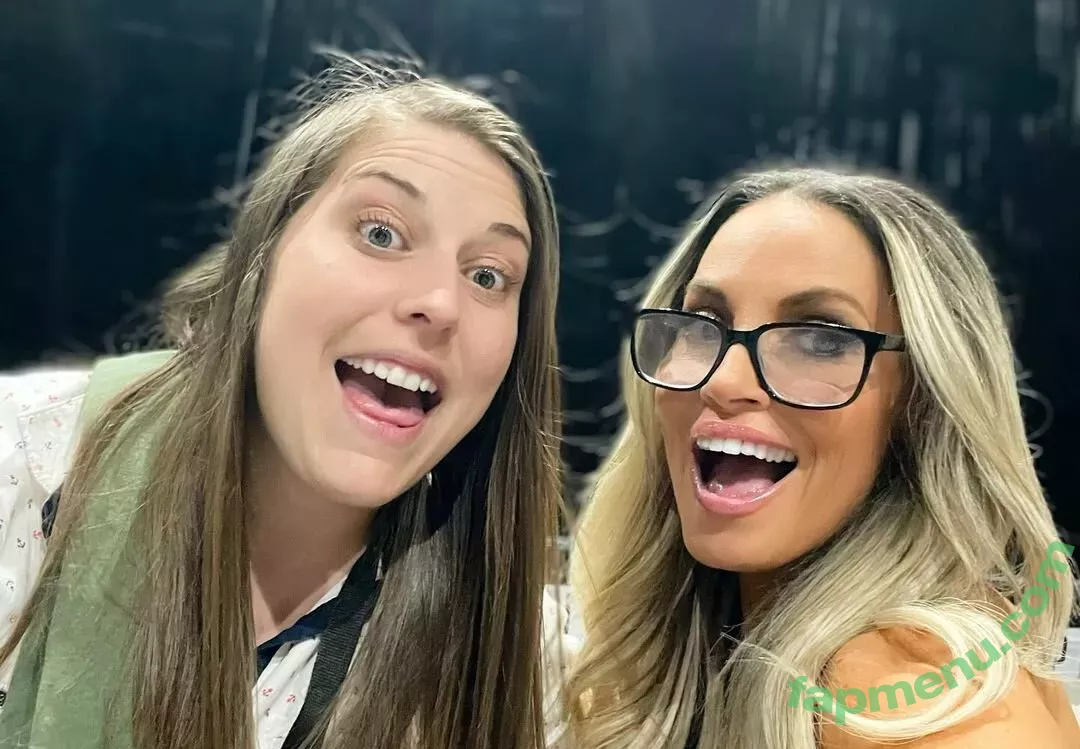 Trish Stratus nude photo #1617 (trishstratuscom)