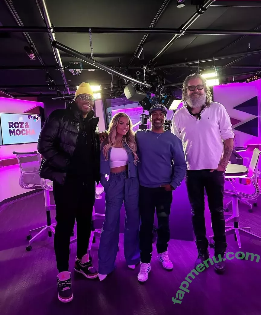 Trish Stratus nude photo #1663 (trishstratuscom)