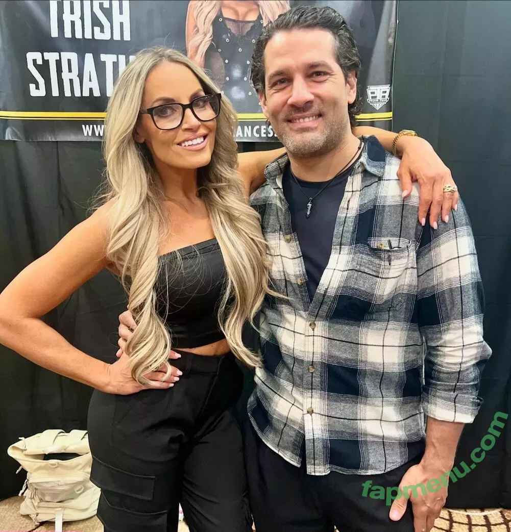 Trish Stratus nude photo #1684 (trishstratuscom)