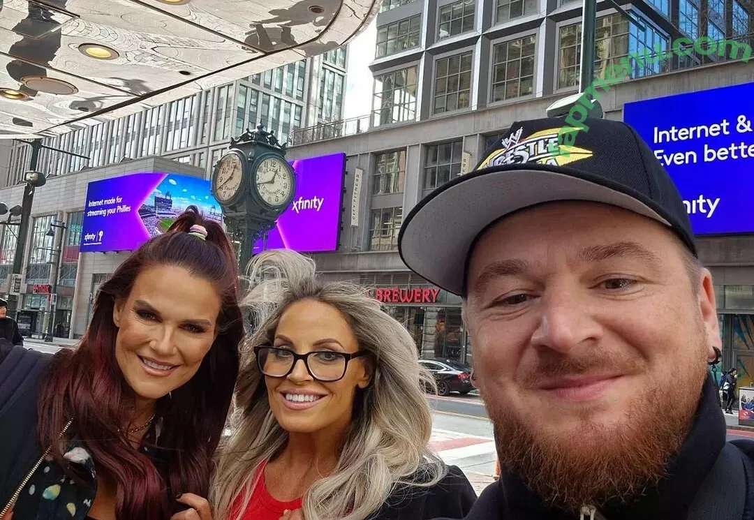 Trish Stratus nude photo #1749 (trishstratuscom)