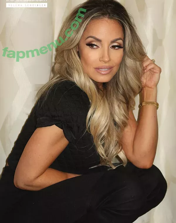 Trish Stratus nude photo #1789 (trishstratuscom)