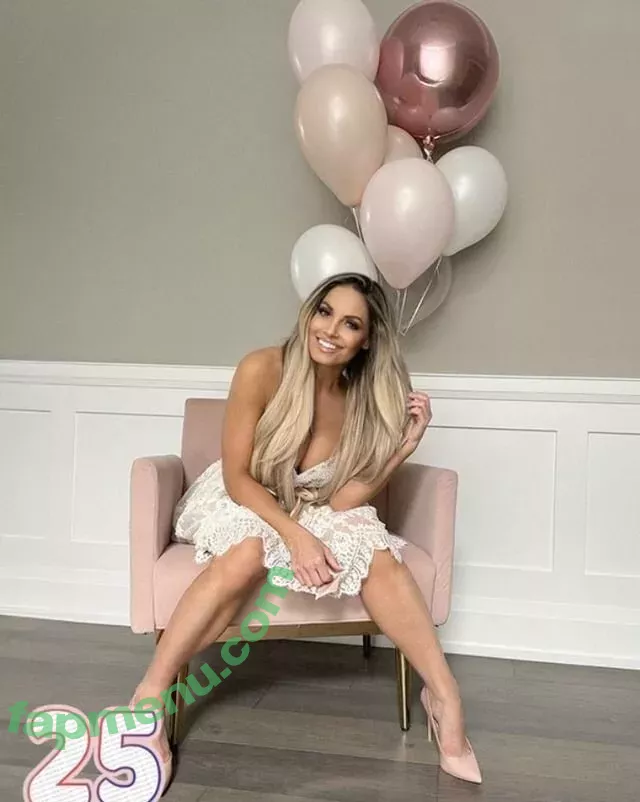 Trish Stratus nude photo #1896 (trishstratuscom)